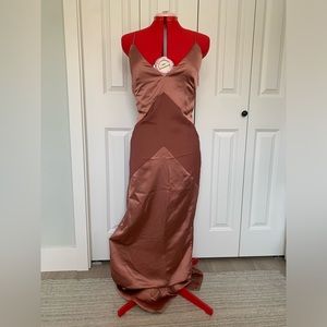 Light nude pink H&M maxi dress with open back size 6